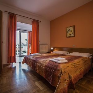 Studio con letto king size